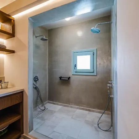 New Katerina - 6 & 6 Private Jacuzzi Apartman