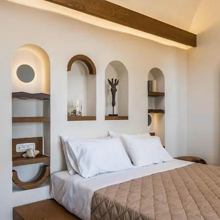 New Katerina - 6 & 6 Private Jacuzzi Apartman Emborió