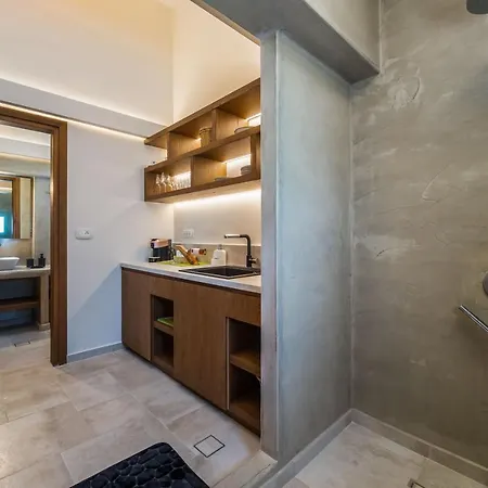 New Katerina - 6 & 6 Private Jacuzzi