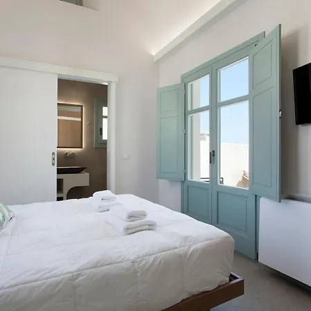 New Katerina - 6 & 6 Private Jacuzzi Εμπορειό