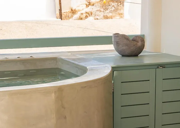 Apartament New Katerina - 6 & 6 Private Jacuzzi Emporio (Santorini)