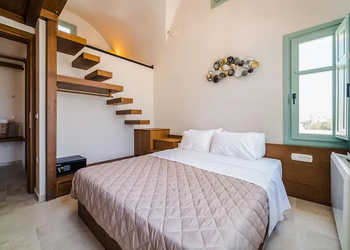 Apartament New Katerina - 6 & 6 Private Jacuzzi Emporio (Santorini)