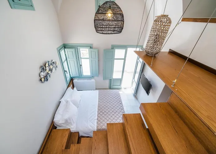 New Katerina - 6 & 6 Private Jacuzzi Apartament Emporio (Santorini)