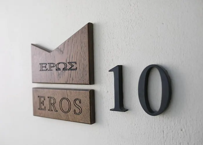 New Katerina - 6 & 6 Private Jacuzzi Apartament *