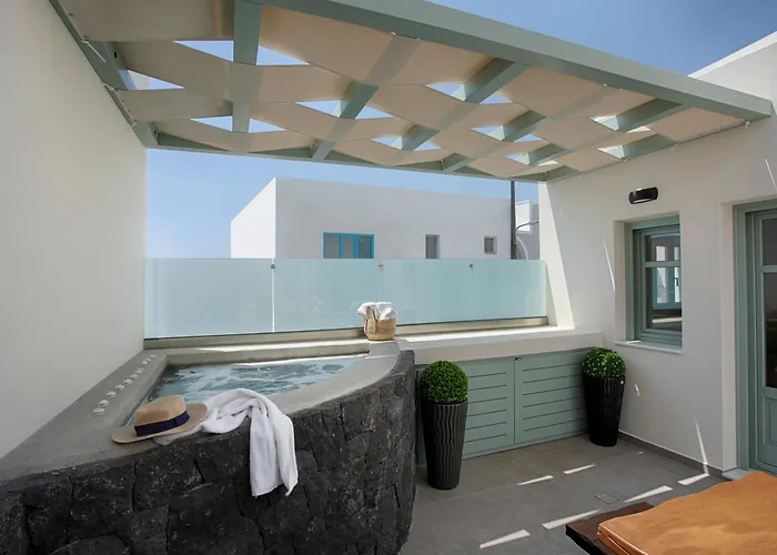 New Katerina - 6 & 6 Private Jacuzzi Apartament *