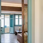 New Katerina - 6 & 6 Private Jacuzzi Emporio (Santorini)