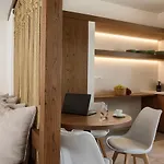 Apartmán New Katerina - 6 & 6 Private Jacuzzi