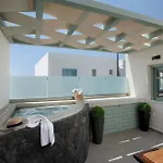 New Katerina - 6 & 6 Private Jacuzzi Apartmán *